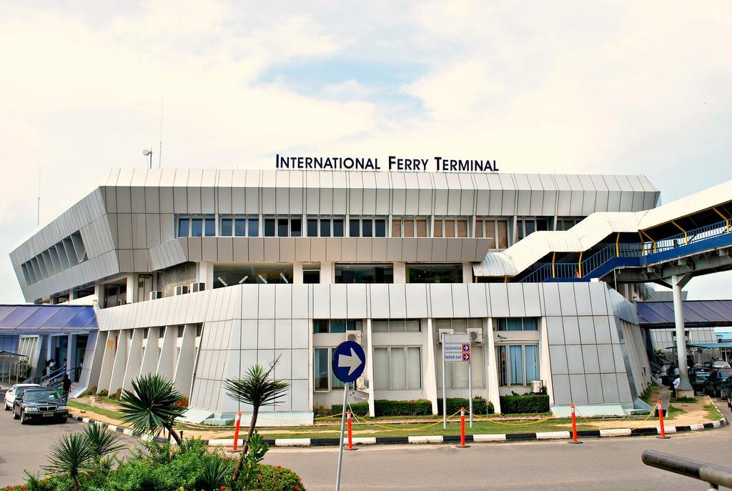 Amaris Hotel Nagoya Hill - Batam Zewnętrze zdjęcie